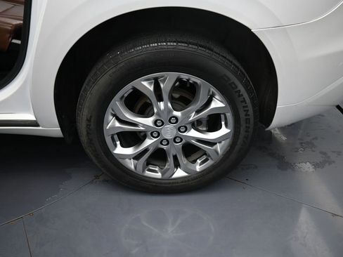 Used 2020 Buick Enclave Avenir image 23