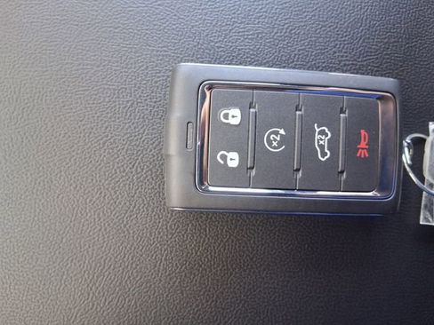 New 2026 Jeep Grand Cherokee Altitude RWD image 29