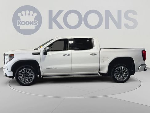 Used 2024 GMC Sierra 1500 Denali Ultimate AWD/4WD image 7