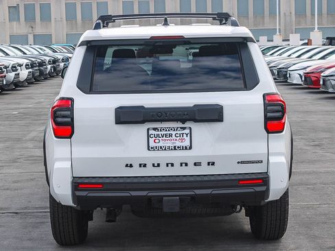 New 2026 Toyota 4Runner TRD Off-Road AWD/4WD image 8