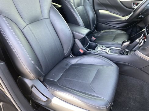 Used 2019 Subaru Forester Limited AWD/4WD image 10
