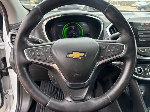 Used 2018 Chevrolet Volt Premier w/ Driver Confidence Package image 15