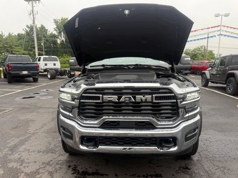 New 2026 RAM 5500 Tradesman w/ Chrome Appearance Group AWD/4WD image 54