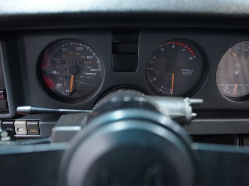 Used 1989 Pontiac Firebird Trans Am RWD image 31
