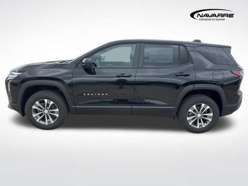 New 2026 Chevrolet Equinox LT w/ Convenience Package II FWD image 5