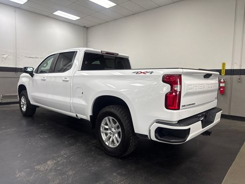 Used 2022 Chevrolet Silverado 1500 RST w/ Convenience Package II AWD/4WD image 8