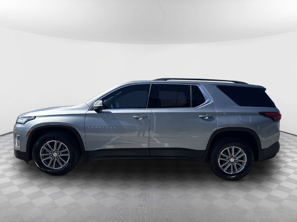 Used 2023 Chevrolet Traverse LT FWD image 6