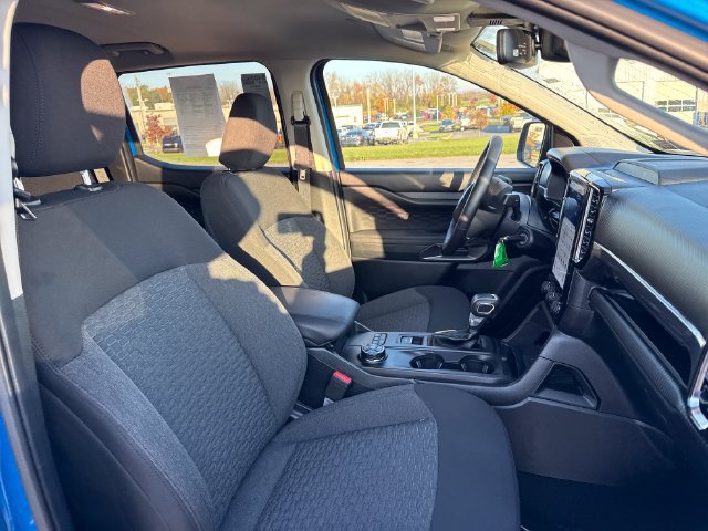 Used 2025 Ford Ranger XLT w/ Black Appearance Package AWD/4WD image 14
