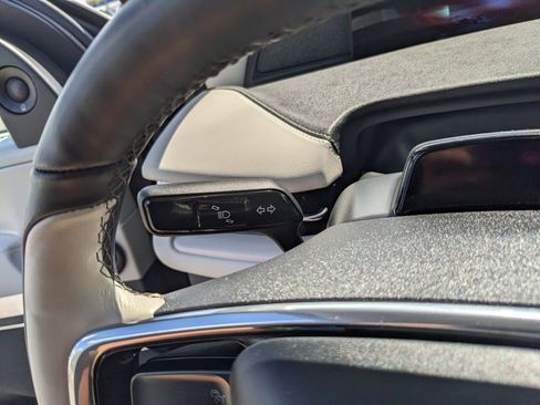 Used 2025 Lincoln Navigator L Reserve image 34