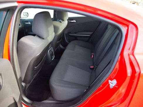 Used 2019 Dodge Charger GT image 13