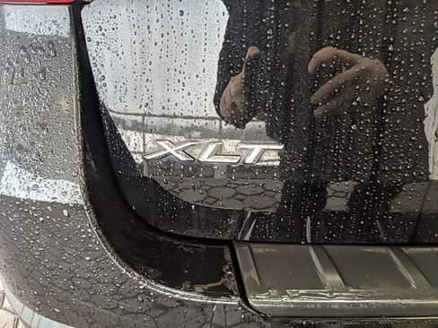 Used 2023 Ford Explorer XLT w/ Equipment Group 202A image 7