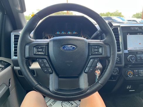 Used 2016 Ford F150 XLT w/ Equipment Group 302A Luxury AWD/4WD image 18
