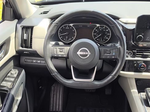 Certified 2023 Nissan Pathfinder SL AWD/4WD image 21