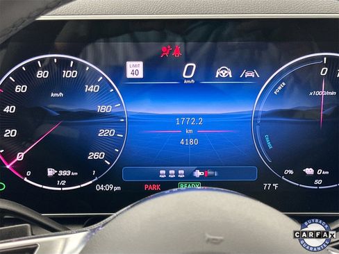 Used 2025 Mercedes-Benz GLC 350e 4MATIC image 13