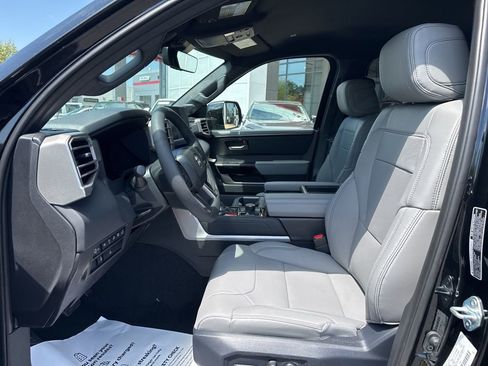 New 2026 Toyota Tundra 4x4 CrewMax image 10