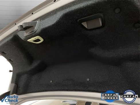 Used 2025 Volvo S60 B5 Core image 8