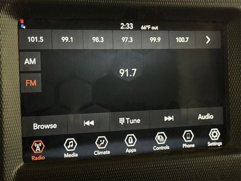 Used 2023 Jeep Wrangler Sport S image 15