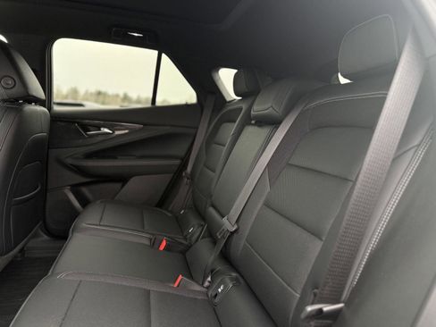 Used 2025 Chevrolet Blazer EV LT image 13