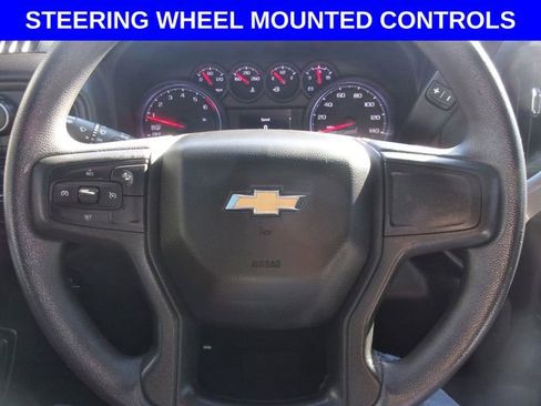 Used 2023 Chevrolet Silverado 1500 Custom image 9