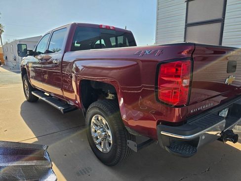 Used 2019 Chevrolet Silverado 2500 LTZ w/ Duramax Plus Package AWD/4WD image 2