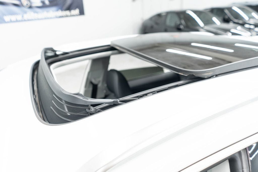 Used 2023 Audi Q8 Premium w/ Convenience Package AWD/4WD image 43