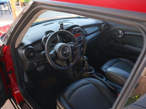 Used 2016 MINI Cooper 2-Door Hardtop FWD image 40