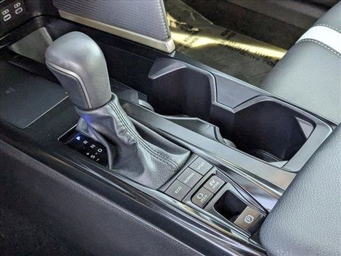 Certified 2025 Toyota Camry SE image 12