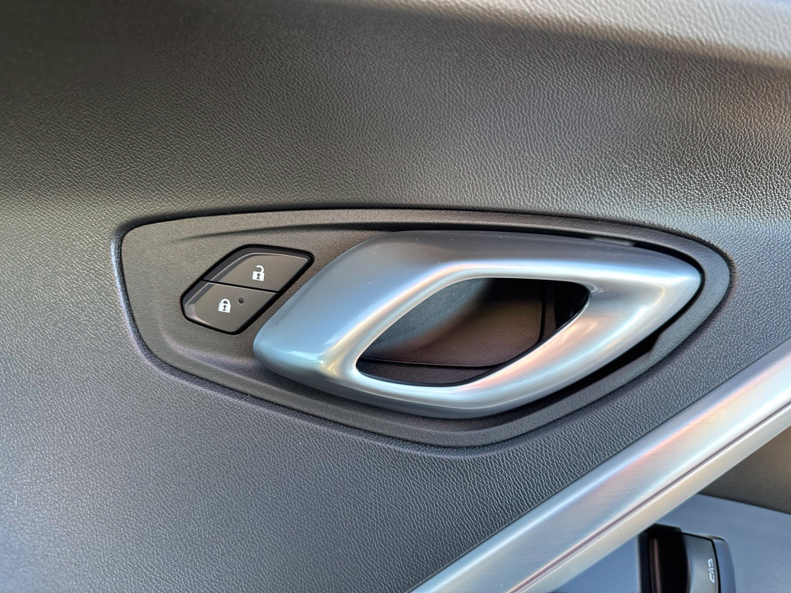 Used 2023 Chevrolet Camaro SS RWD image 40