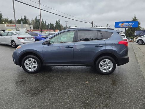 Used 2013 Toyota RAV4 LE image 5