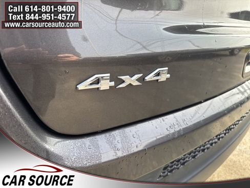 Used 2018 Jeep Compass Latitude w/ Popular Equipment Group image 4