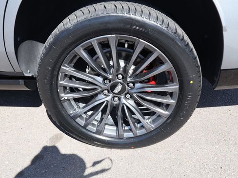 Used 2023 Cadillac Escalade V AWD/4WD image 13