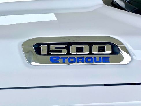Used 2025 RAM 1500 Big Horn RWD image 11