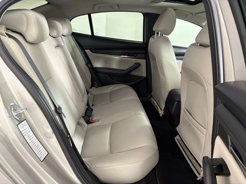 Used 2025 MAZDA MAZDA3 s image 38