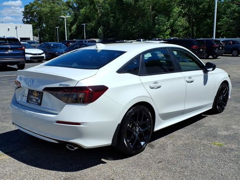 Used 2025 Honda Civic Sport image 10