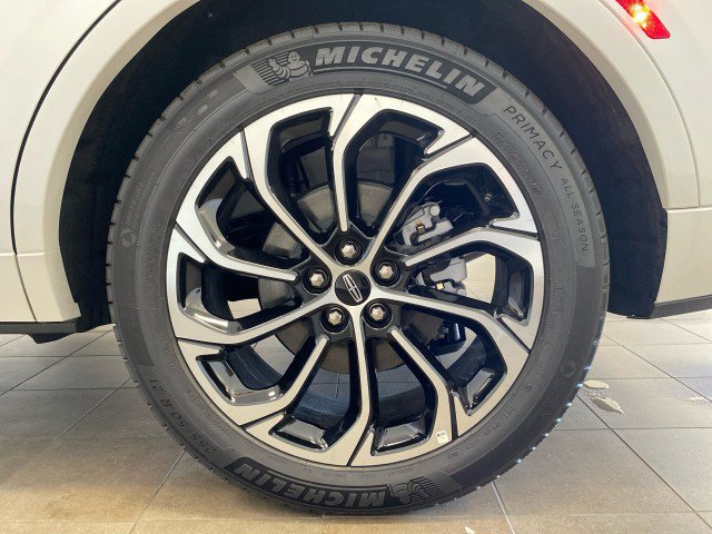 New 2026 Lincoln Nautilus Reserve AWD/4WD image 24