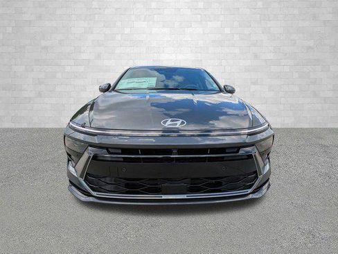 New 2025 Hyundai Sonata Limited image 6