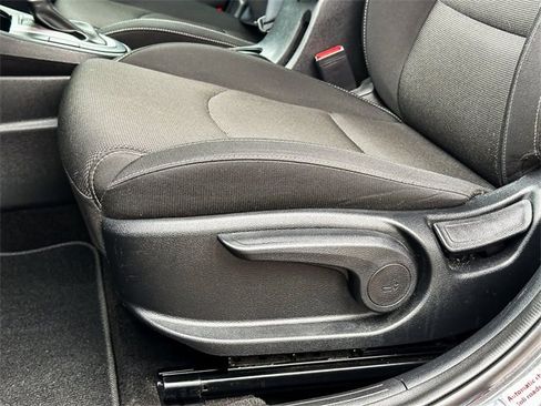 Used 2024 Kia Forte LXS image 13