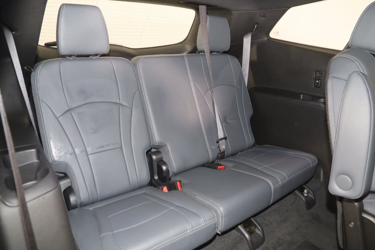 Used 2024 Buick Enclave Premium FWD image 15