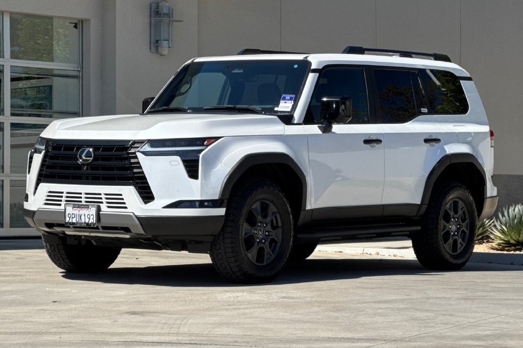 Used 2024 Lexus GX 550 AWD/4WD image 11