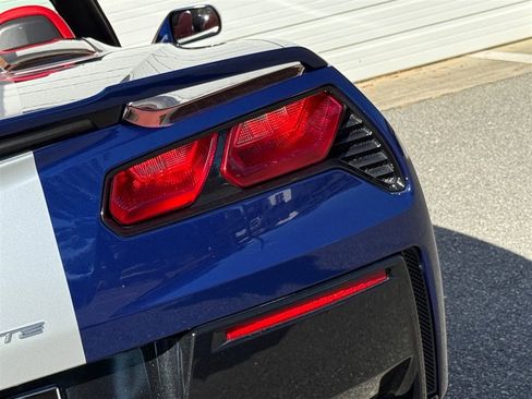 Used 2018 Chevrolet Corvette Stingray Convertible image 27