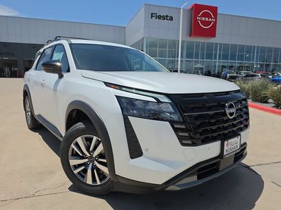 New 2026 Nissan Pathfinder SL