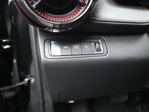 Used 2025 Chevrolet Equinox RS w/ Safety and Technology Package image 13