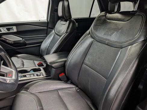 Used 2023 Ford Explorer ST w/ Equipment Group 401A AWD/4WD image 11