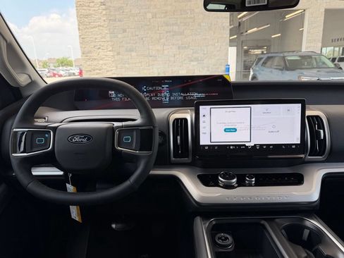 New 2026 Ford Expedition Active RWD image 39