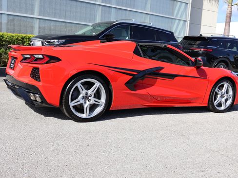Used 2024 Chevrolet Corvette Stingray Convertible w/ 1LT image 10