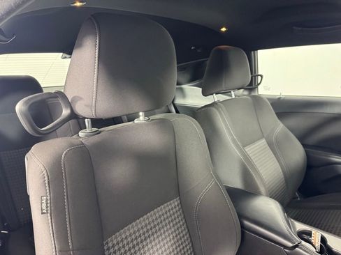 Used 2023 Dodge Challenger SXT w/ Blacktop Package image 26