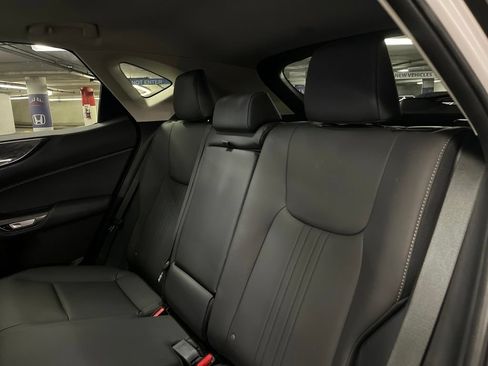 Used 2025 Lexus NX 250 FWD w/ Premium Package image 22