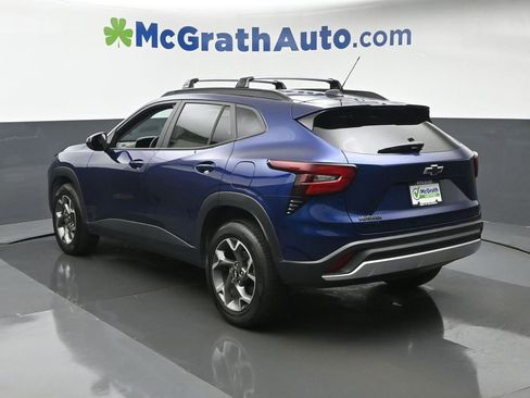 Used 2024 Chevrolet Trax LT w/ Driver Confidence Package FWD image 20