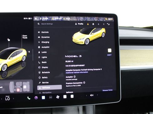 Used 2023 Tesla Model 3 Standard Range image 15
