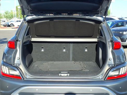 Certified 2022 Hyundai Kona Limited image 11